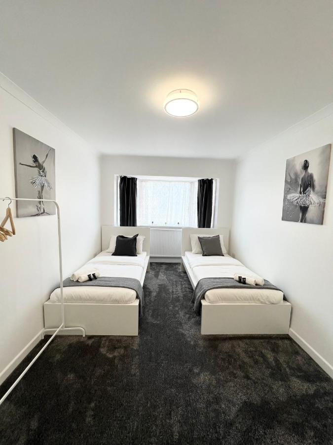 Stunning Flat In Greater London Hotel Ngoại thất bức ảnh