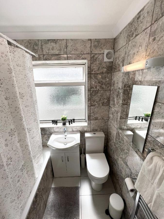 Stunning Flat In Greater London Hotel Ngoại thất bức ảnh