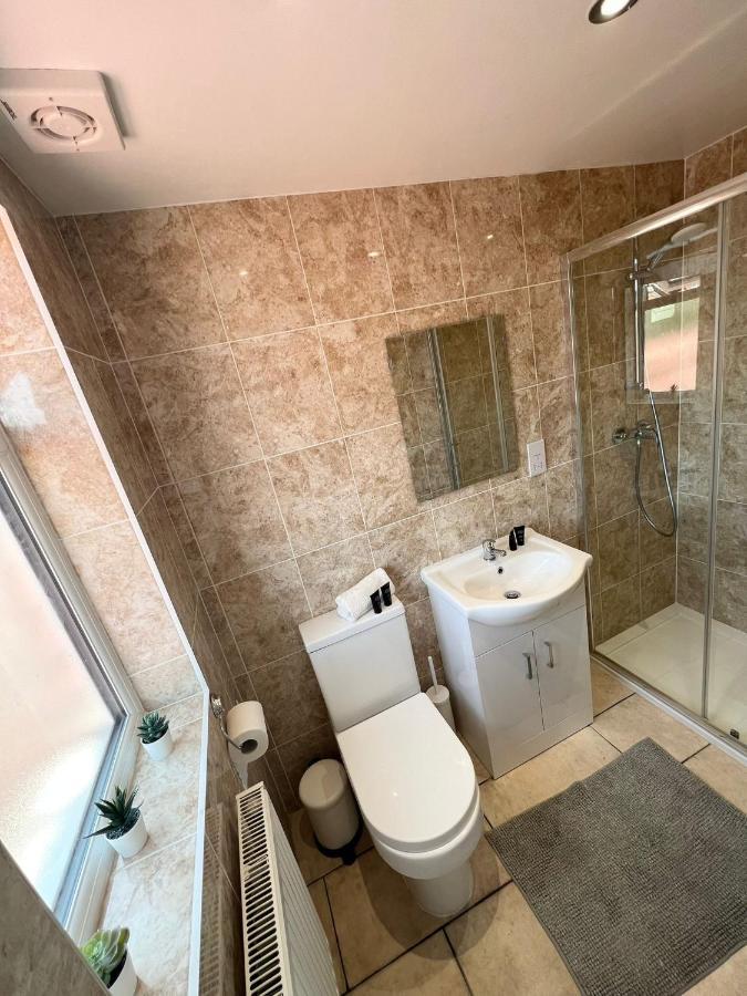 Stunning Flat In Greater London Hotel Ngoại thất bức ảnh