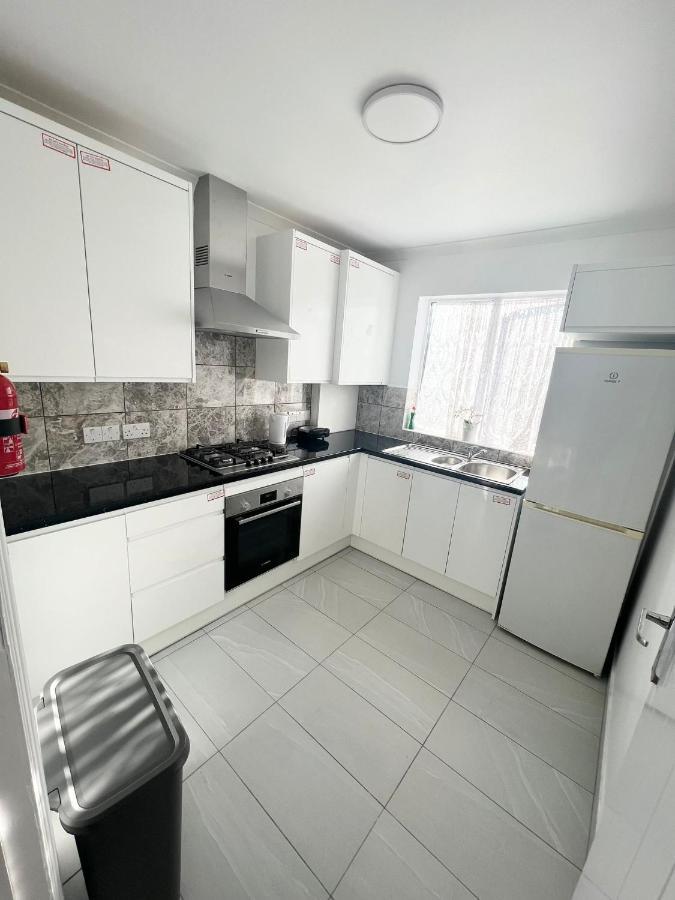 Stunning Flat In Greater London Hotel Ngoại thất bức ảnh